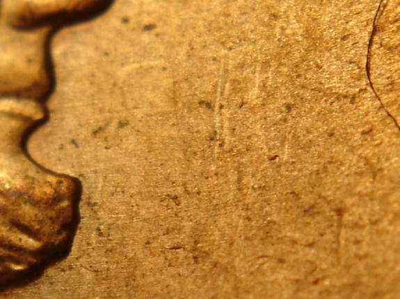 1999-Lincoln-Memorial-Cent--Markings/Lines-Above-Liberty